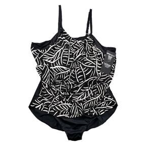 Miraclesuit Plus Size Women's One Piece Swimsuit Size 34W 34 New